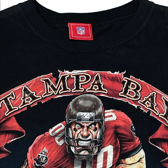 Vintage TAMPA BAY BUCCANEERS T-Shirt 00s y2k Tom Brady Tee sz LARGE 21x28.5 - Picture 4 of 5